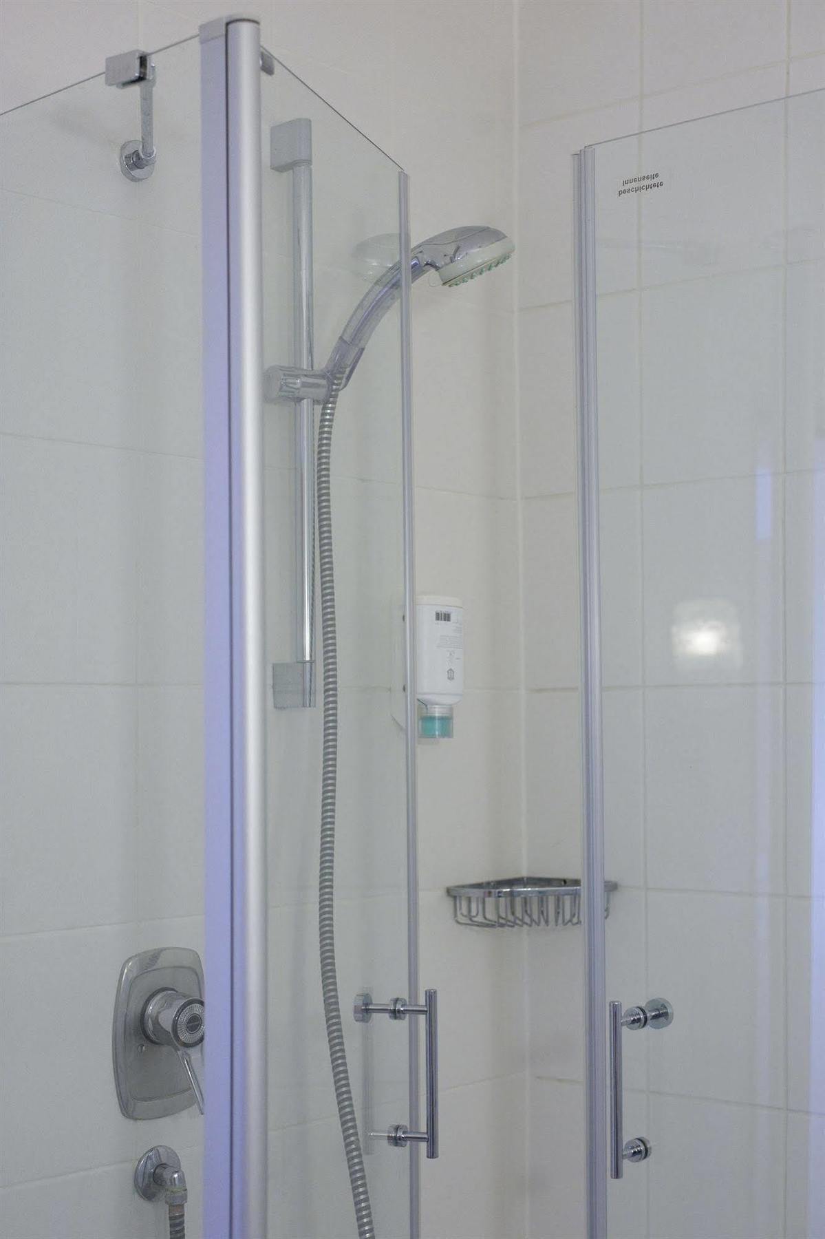Hotel Flora Dormagen Ngoại thất bức ảnh